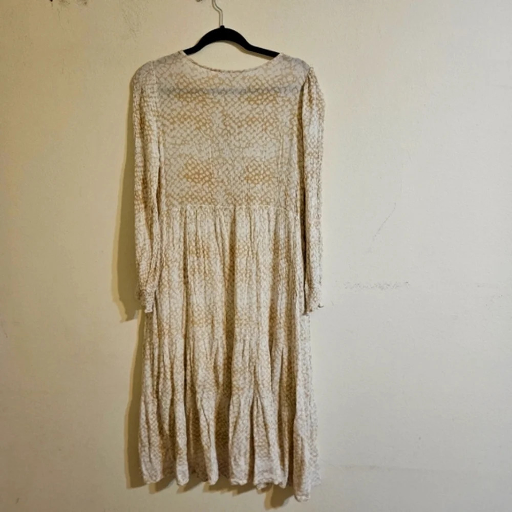Calista Patterned Dress - Picture 2 of 8